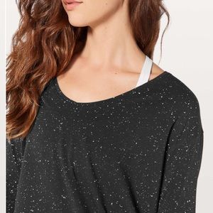 Lululemon back in action long sleeve v tee sz 10
